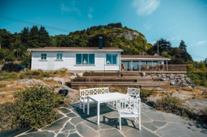 Flott Feriehus ved sjøen Farsund